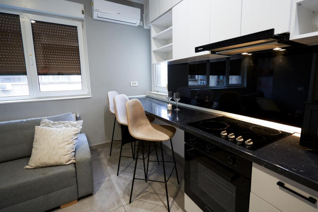 Minimalist Design Apartament In Magheru بوخارست المظهر الخارجي الصورة