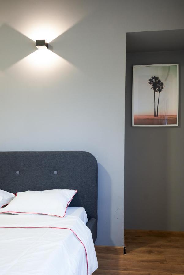 Minimalist Design Apartament In Magheru بوخارست المظهر الخارجي الصورة