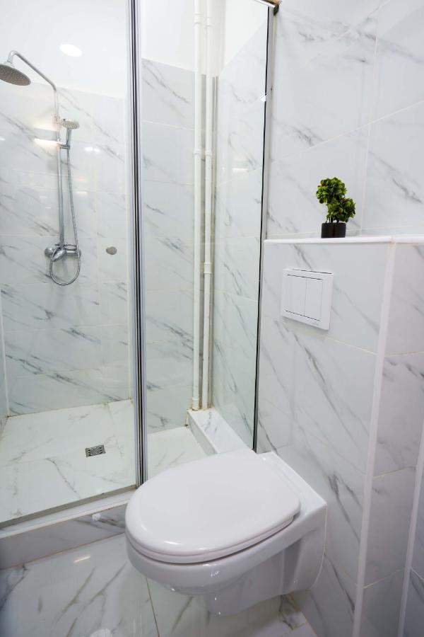 Minimalist Design Apartament In Magheru بوخارست المظهر الخارجي الصورة