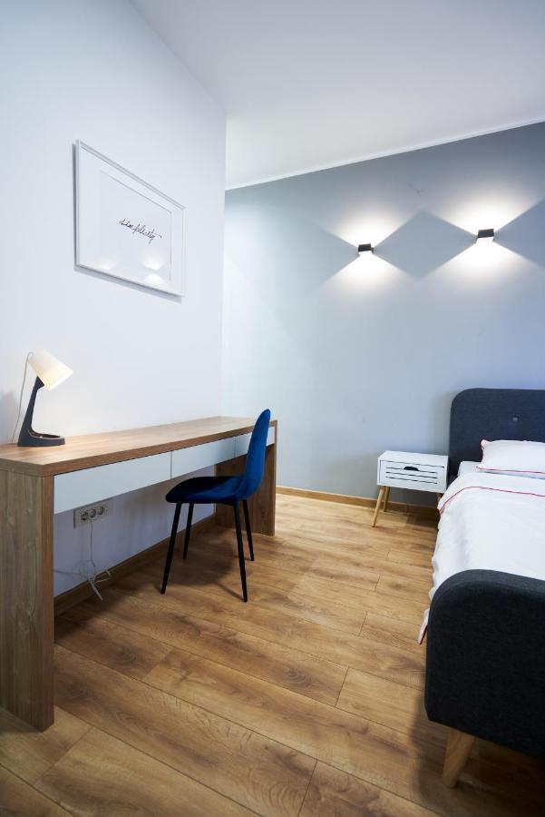 Minimalist Design Apartament In Magheru بوخارست المظهر الخارجي الصورة